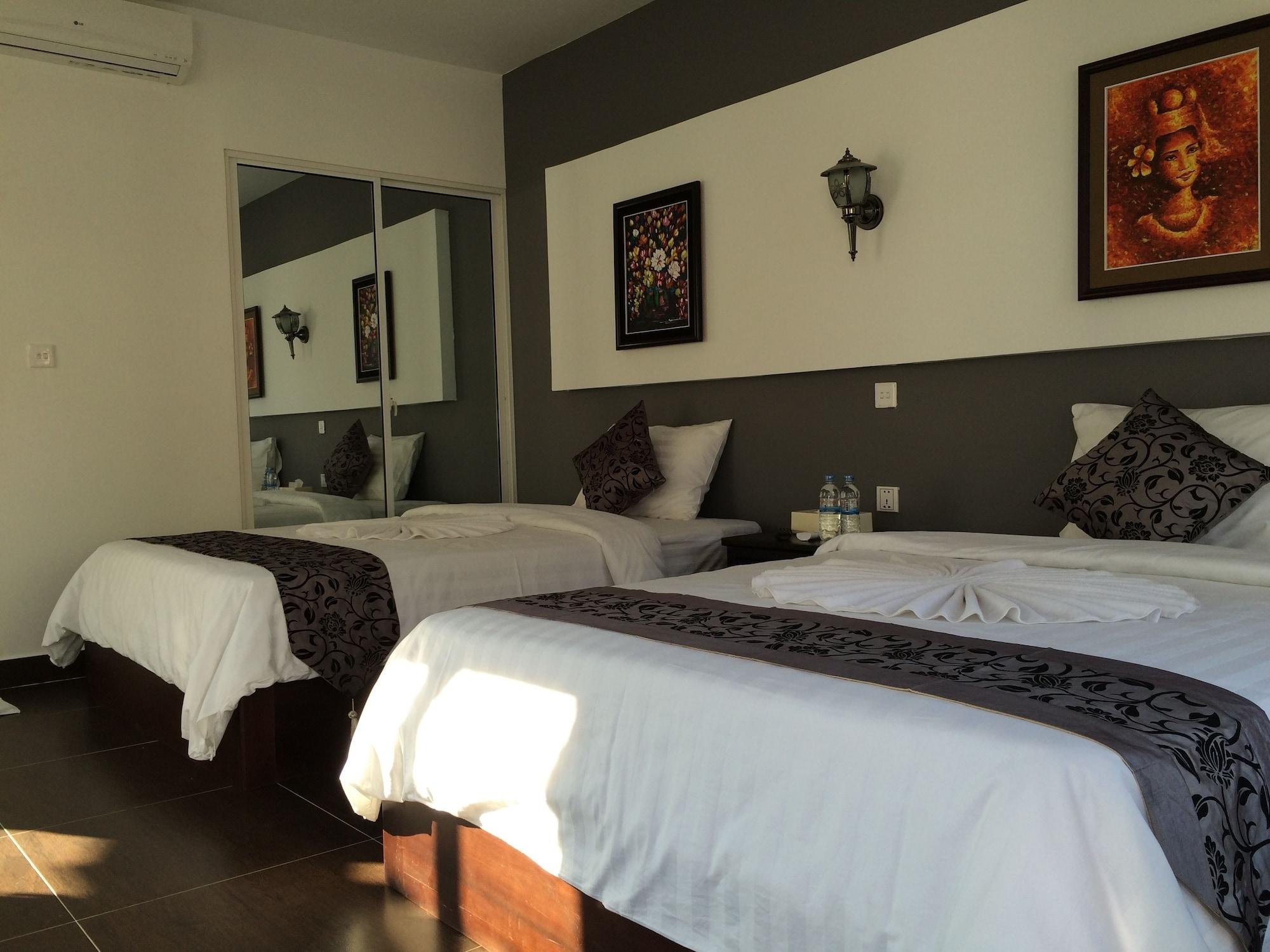 Sea Breeze Resort Sihanoukville Exterior photo
