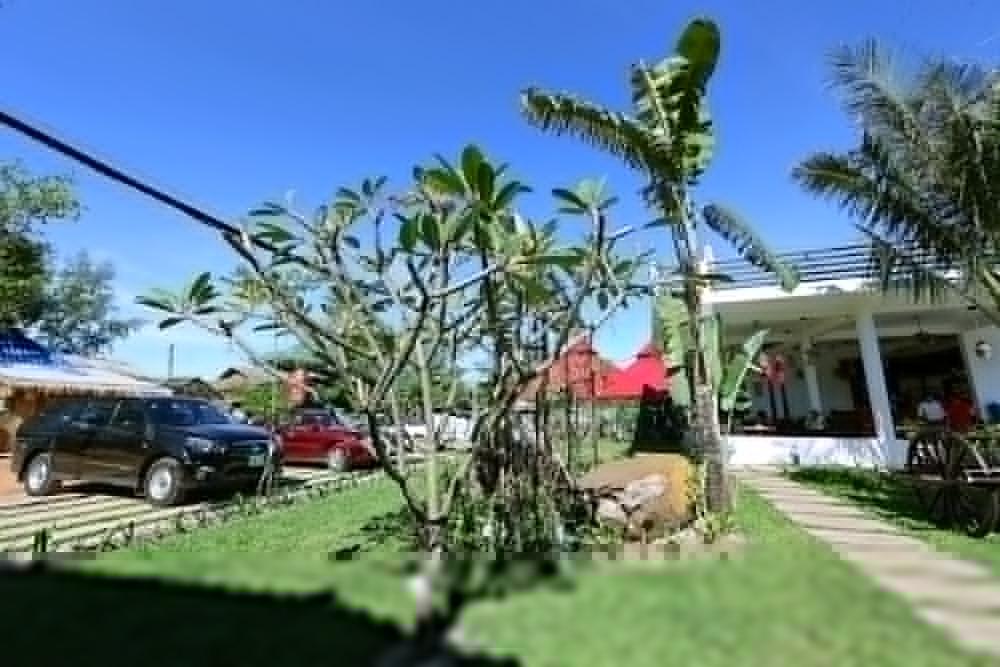 Sea Breeze Resort Sihanoukville Exterior photo